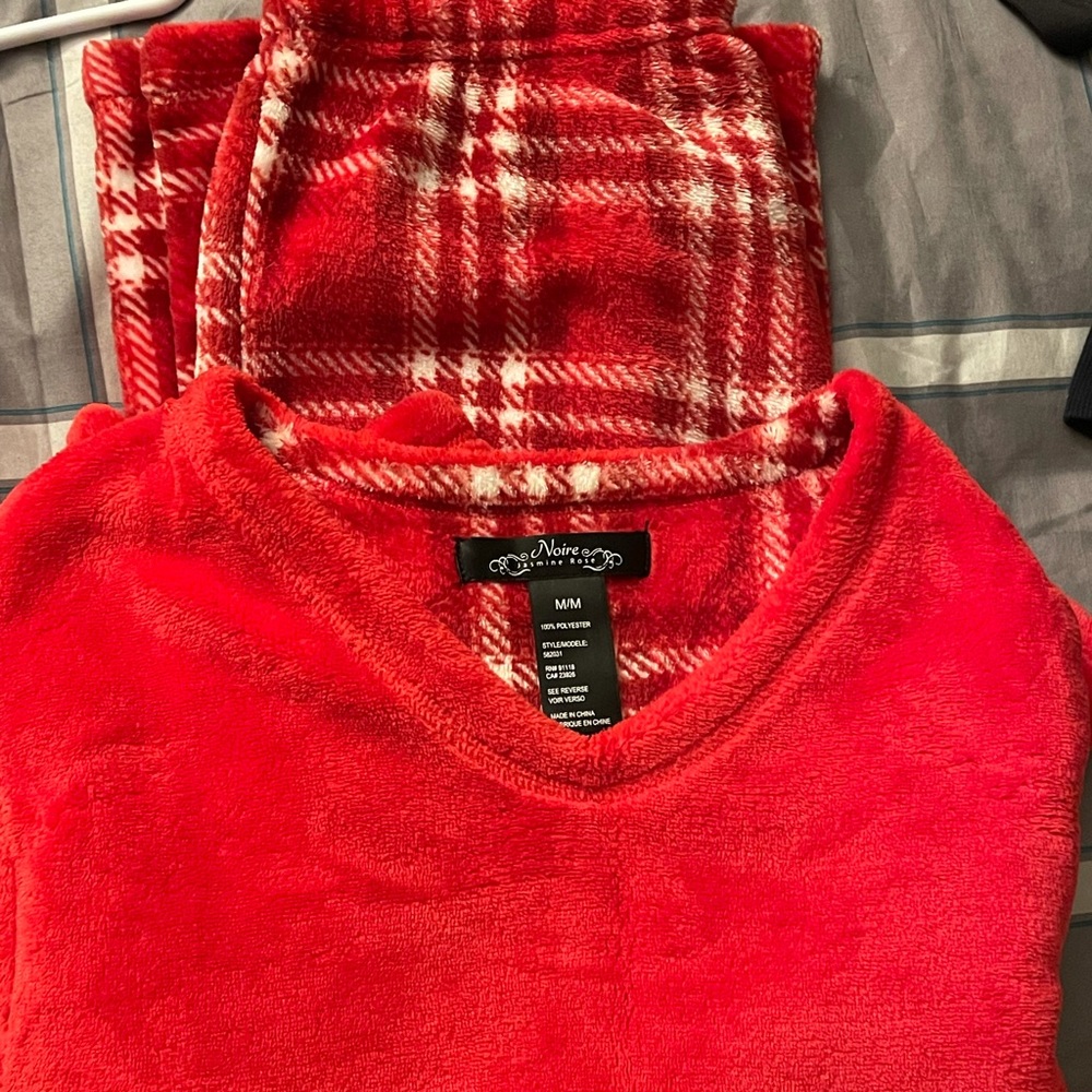 Jasmin Rose Pajama Set size M